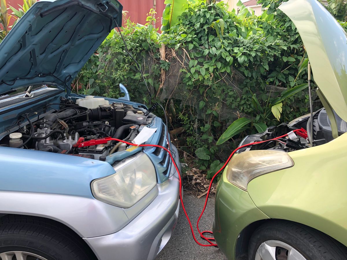 Akkumulyator Boşalanda Nə Etməli? Addım-Addım Təlimat